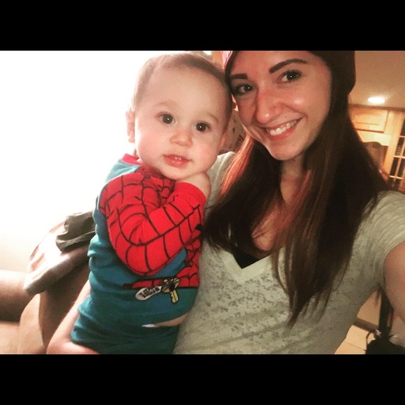 Meet your Posh Ambassador, Jenn Love - Picture 6 of 8